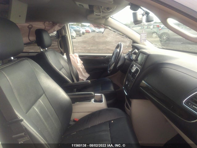 2C4RC1CG3FR697210 Chrysler Town & Country Touring L