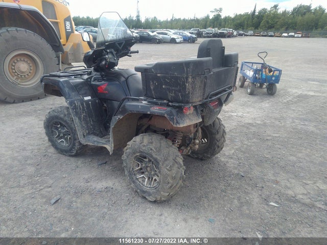 11561230 :رقم المزاد ، 1HFTE4695F4000319 vin ، 2015 Honda Trx500 Fa مزاد بيع