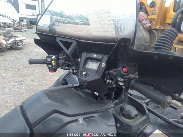 11561230 :رقم المزاد ، 1HFTE4695F4000319 vin ، 2015 Honda Trx500 Fa مزاد بيع