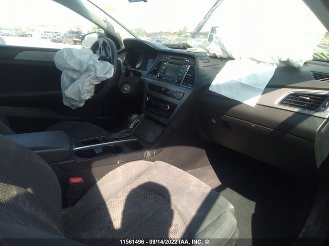 Hyundai SONATA SE 2017 5NPE24AFXHH460436 Image 6