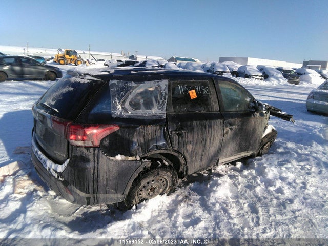 JA4AZ2A36GZ602562 Mitsubishi Outlander Es