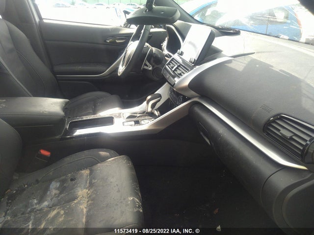 JA4ATVAA2NZ600886 Mitsubishi Eclipse Cross Le