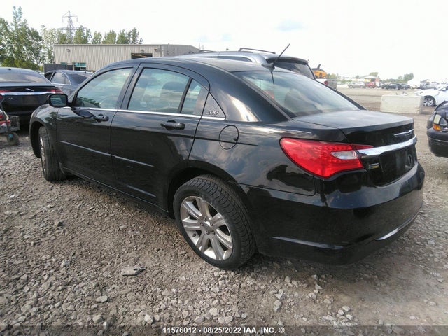 1C3CCBAG8CN235866 Chrysler 200 LX