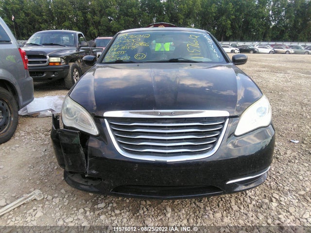 1C3CCBAG8CN235866 Chrysler 200 LX
