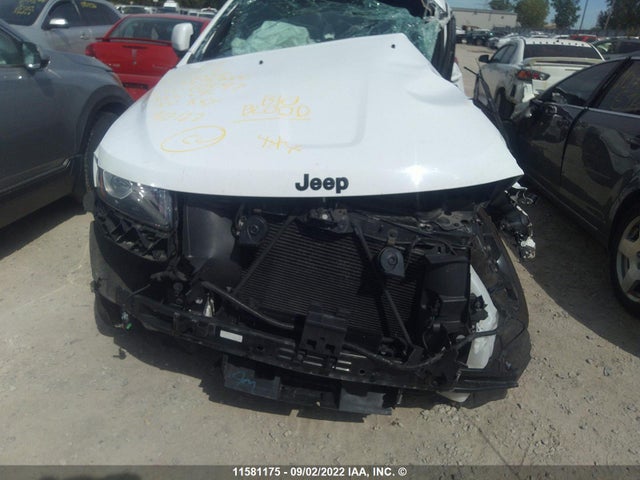 1C4RJFAG8FC115097 Jeep Grand Cherokee Laredo