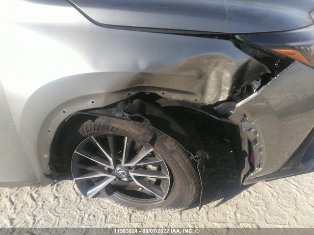 2T2GKCEZ5NC003700 Lexus NX 350H