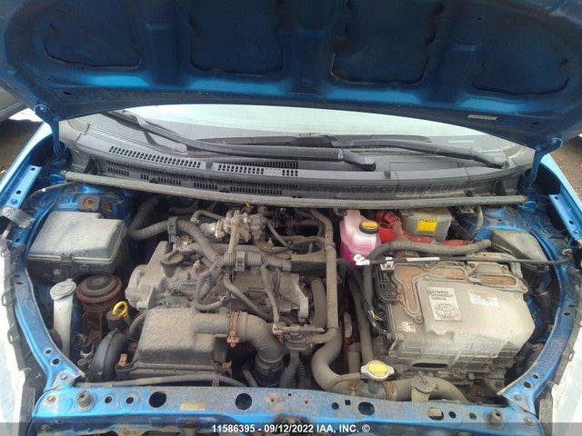 Toyota PRIUS C 2013 JTDKDTB30D1538350 Image 11