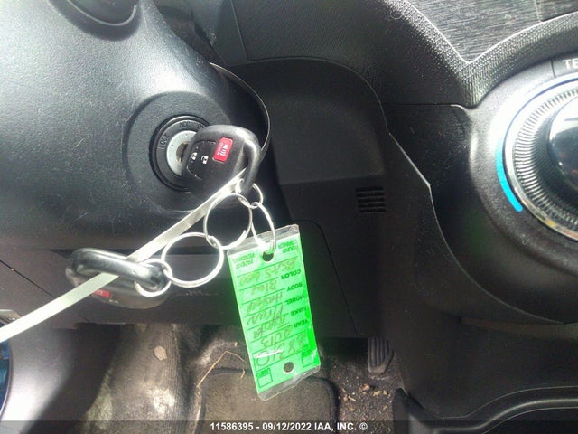 Toyota PRIUS C 2013 JTDKDTB30D1538350 Image 3
