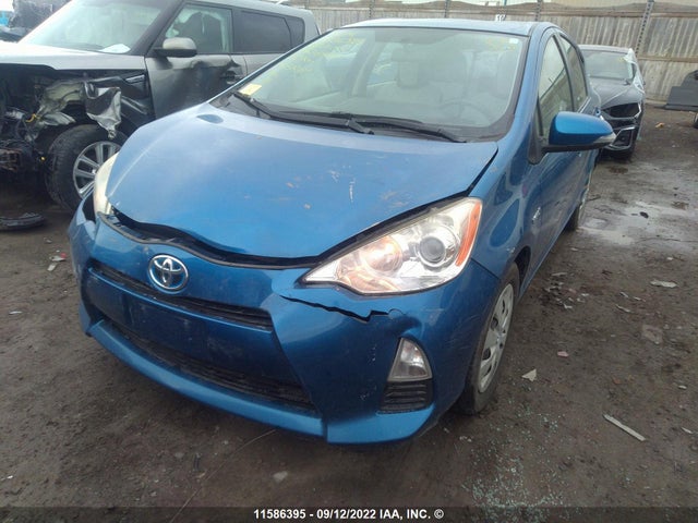 Toyota PRIUS C 2013 JTDKDTB30D1538350 Image 7