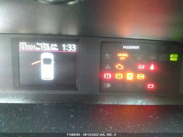 Toyota PRIUS C 2013 JTDKDTB30D1538350 Image 8