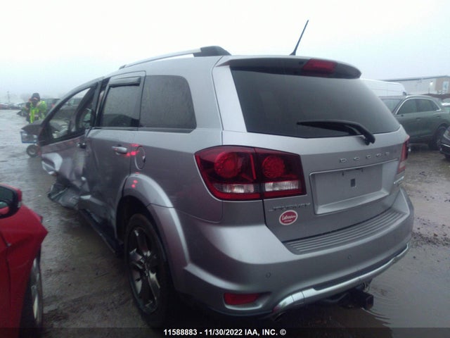 Dodge Journey Crossroad 2017 3C4PDCGG4HT643750 Image 3
