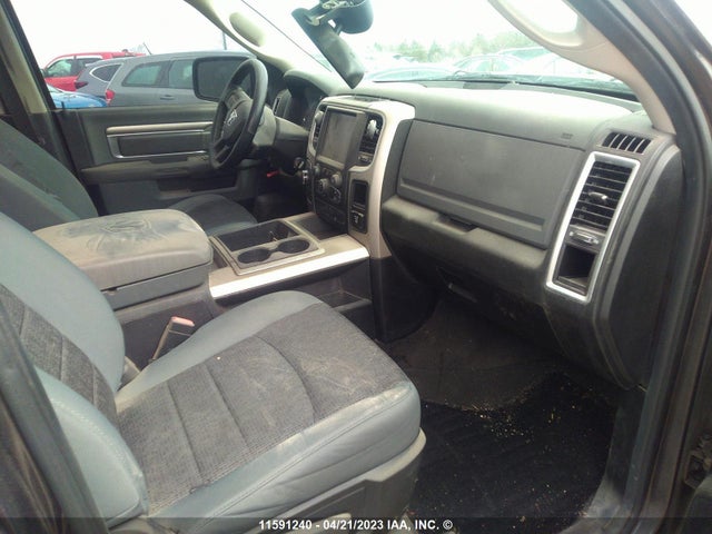 1C6RR7LM6ES414553 RAM 1500 Slt