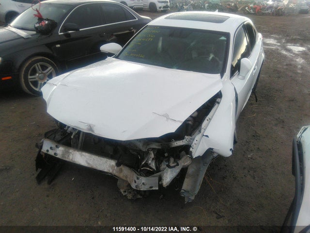 JTHCE1D2XE5004579 Lexus IS 350