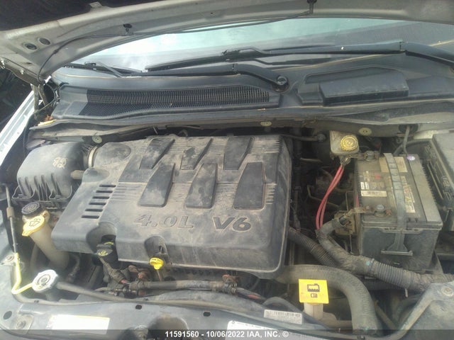 2A8HR64X59R703303 Chrysler Town & Country Limited
