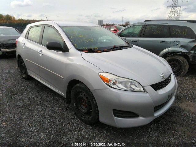 2010 2T1KU4EE8AC393746 main image