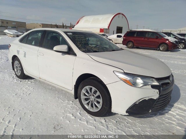 Toyota CAMRY 2017 4T1BF1FK5HU742464 zdjęcie główne