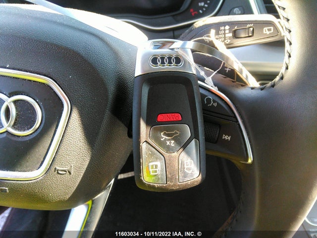 WA1BNAFY9L2049567 Audi Q5 Premium Plus