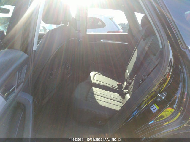 WA1BNAFY9L2049567 Audi Q5 Premium Plus