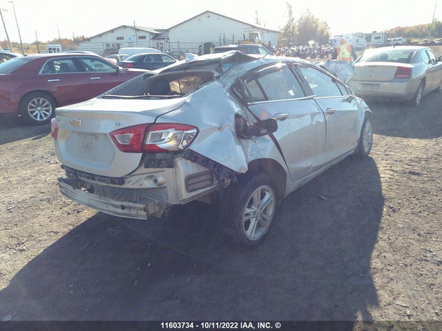 Chevrolet CRUZE LT 2018 1G1BE5SM3J7145123 Image 4