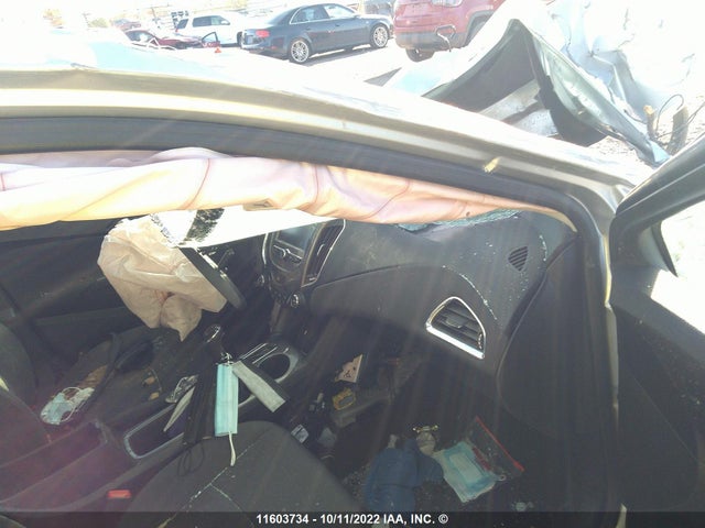 Chevrolet CRUZE LT 2018 1G1BE5SM3J7145123 Image 5