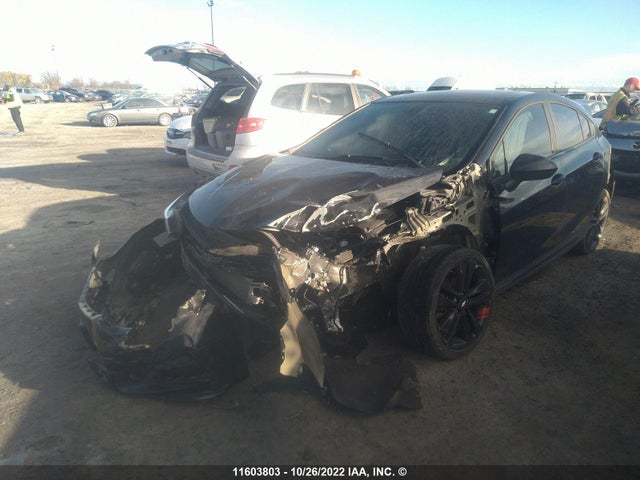Chevrolet Cruze 2018 3G1BE6SMXJS625201 Image 2