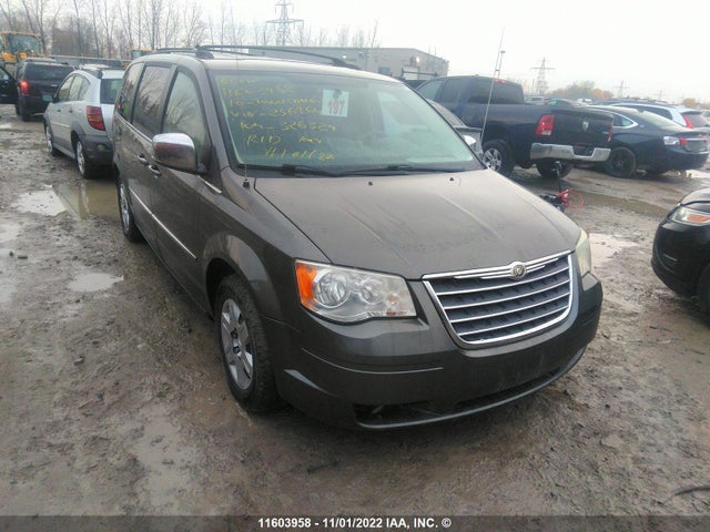 2A4RR5DX9AR256964 Chrysler Town & Country Touring