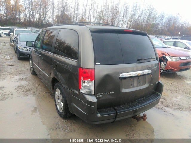 2A4RR5DX9AR256964 Chrysler Town & Country Touring