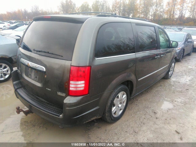 2A4RR5DX9AR256964 Chrysler Town & Country Touring