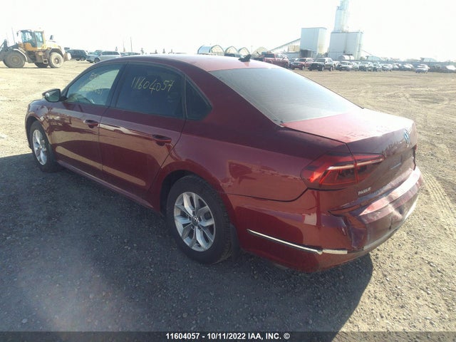 1VWAA7A33JC025992 Volkswagen Passat S/r-line