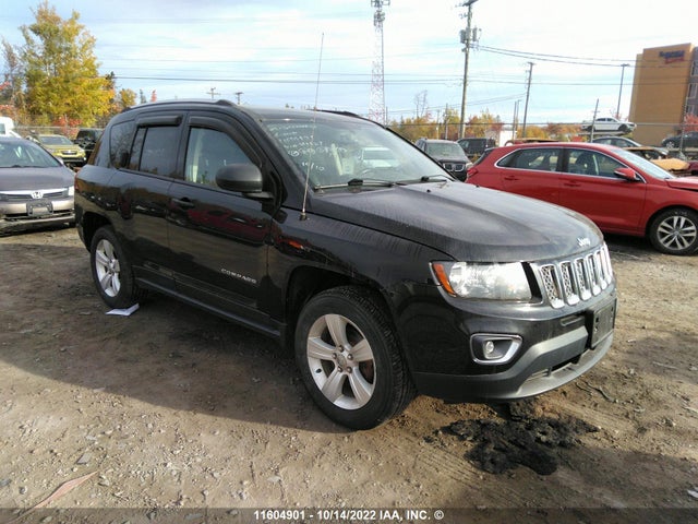 1C4NJDAB2FD411427 auction archive image
