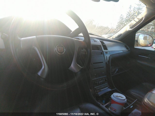 1GYFK63818R223870 Cadillac Escalade Luxury
