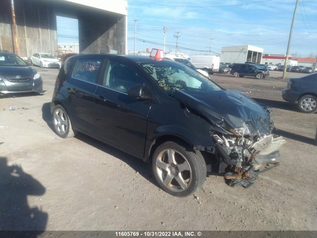 Chevrolet SONIC LT 2015 1G1JC6SH5F4183326 Image 1