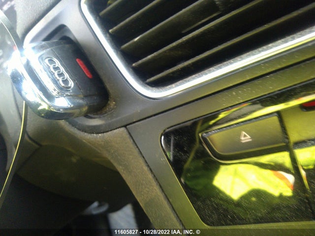 WA1VFCFP3EA071036 Audi Q5 Prestige