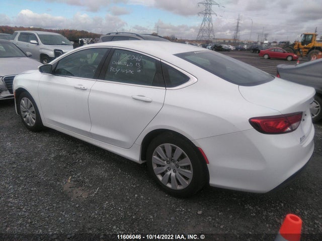 1C3CCCFB7FN682616 Chrysler 200 LX