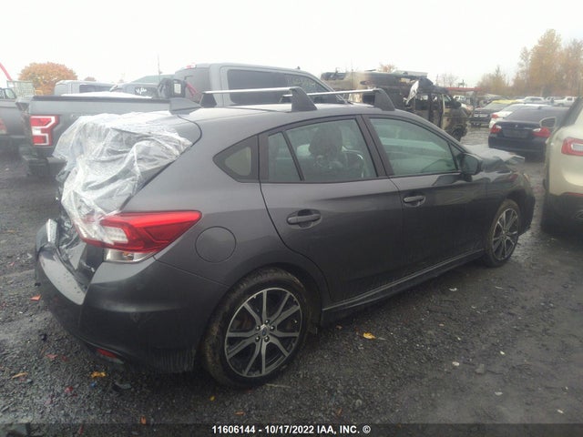 4S3GTAF60J3733124 Subaru Impreza Premium Plus