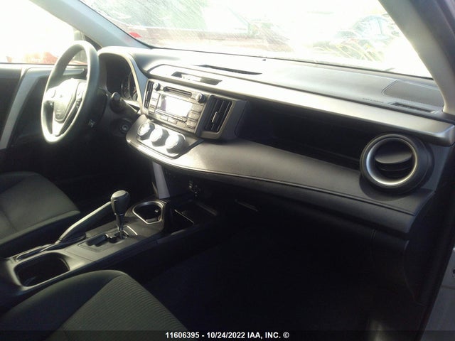 Toyota RAV4 LE 2016 2T3BFREV1GW467854 Image 6