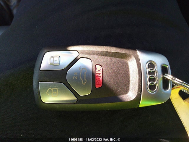 WAUB4CF52NA023389 Audi S5 Prestige
