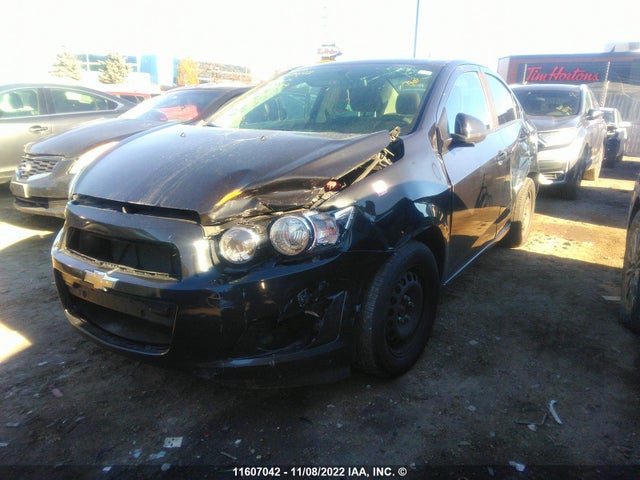 Chevrolet Sonic 2014 1G1JB5EH2E4136634 Image 2