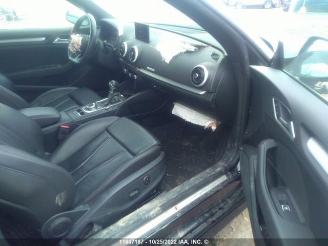 WAUY8LFFXH1079494 Audi A3 Premium Plus