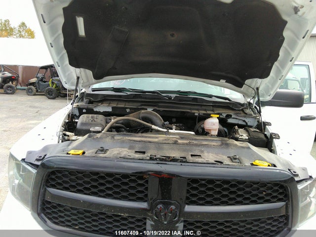 3C6RR7KT3NG215153 RAM 1500 Classic Tradesman