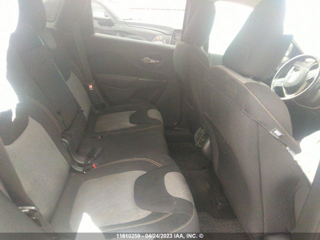1C4PJMAF0GW345409 Jeep Cherokee Sport