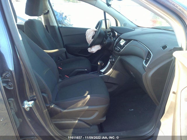 Chevrolet TRAX LS 2019 3GNCJKSB0KL156931 Image 6