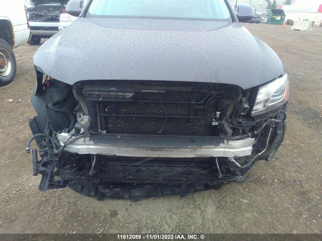WA1LKCFP2BA017130 Audi Q5 Premium Plus