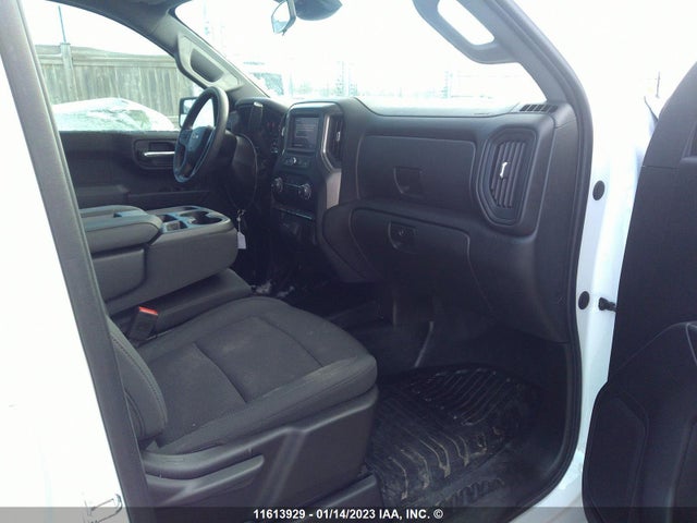 Chevrolet Silverado K1500 2022 1GCUDAED8NZ514026 Image 5