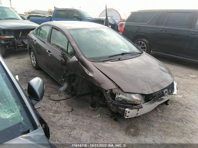 2013 2HGFB2F49DH027095 main image