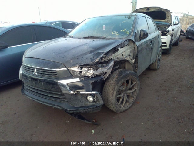 JA4AH3AU0HZ610417 Mitsubishi Rvr Se/es