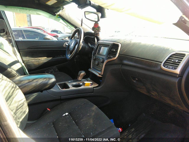 1C4RJFAGXHC619752 Jeep Grand Cherokee Laredo
