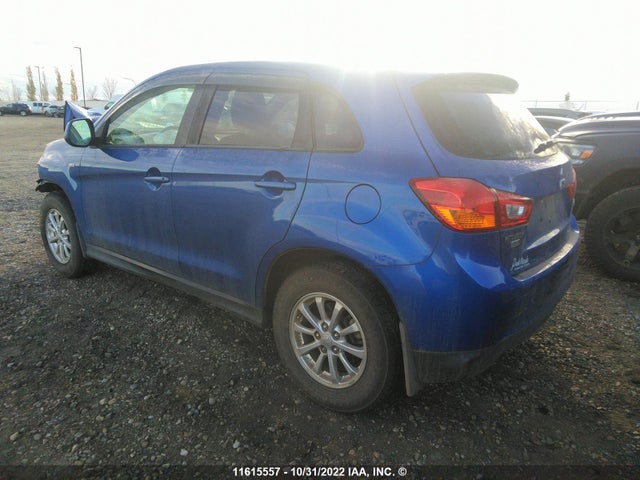 4A4AJ3AU5FE603454 Mitsubishi RVR SE