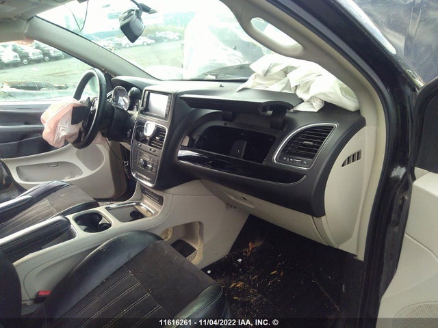 2C4RC1JG0GR286111 Chrysler Town & Country
