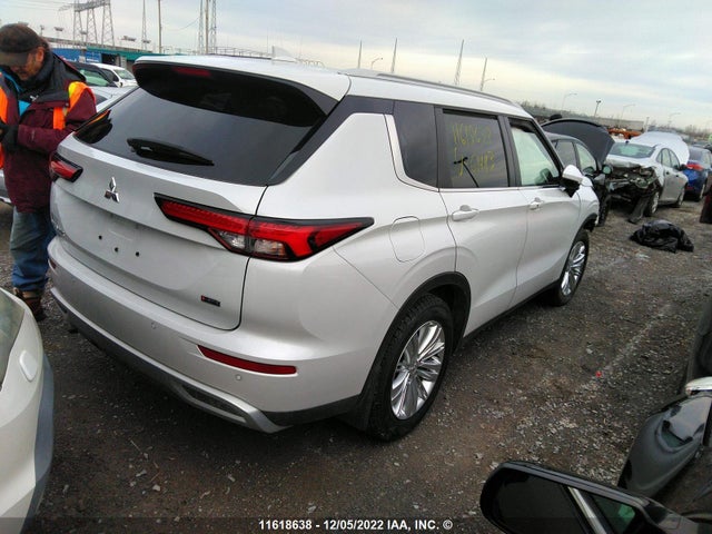 JA4J4UA80NZ614113 Mitsubishi Outlander Se/black Edition